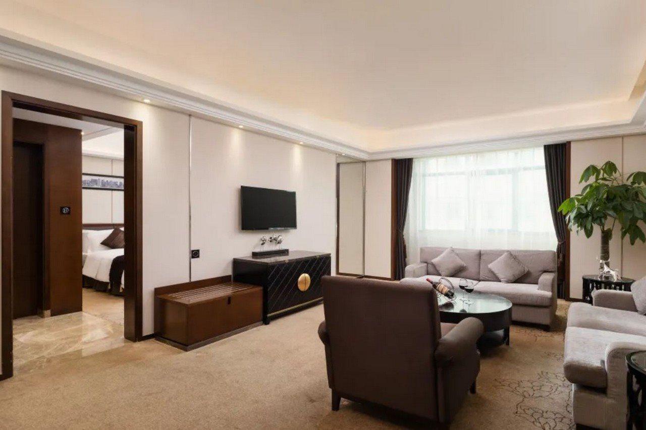 Maoming International Hotel Zewnętrze zdjęcie