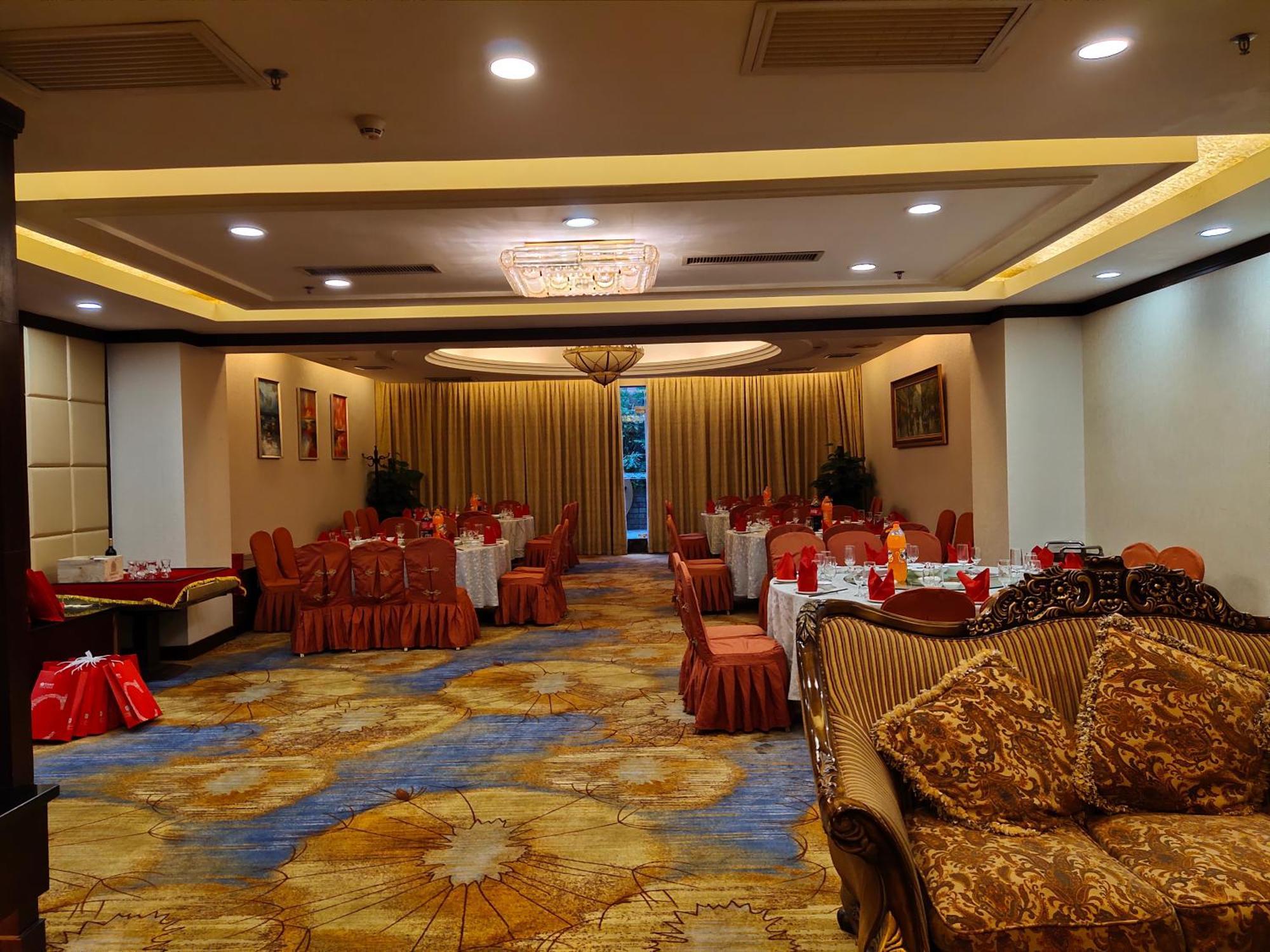 Maoming International Hotel Zewnętrze zdjęcie